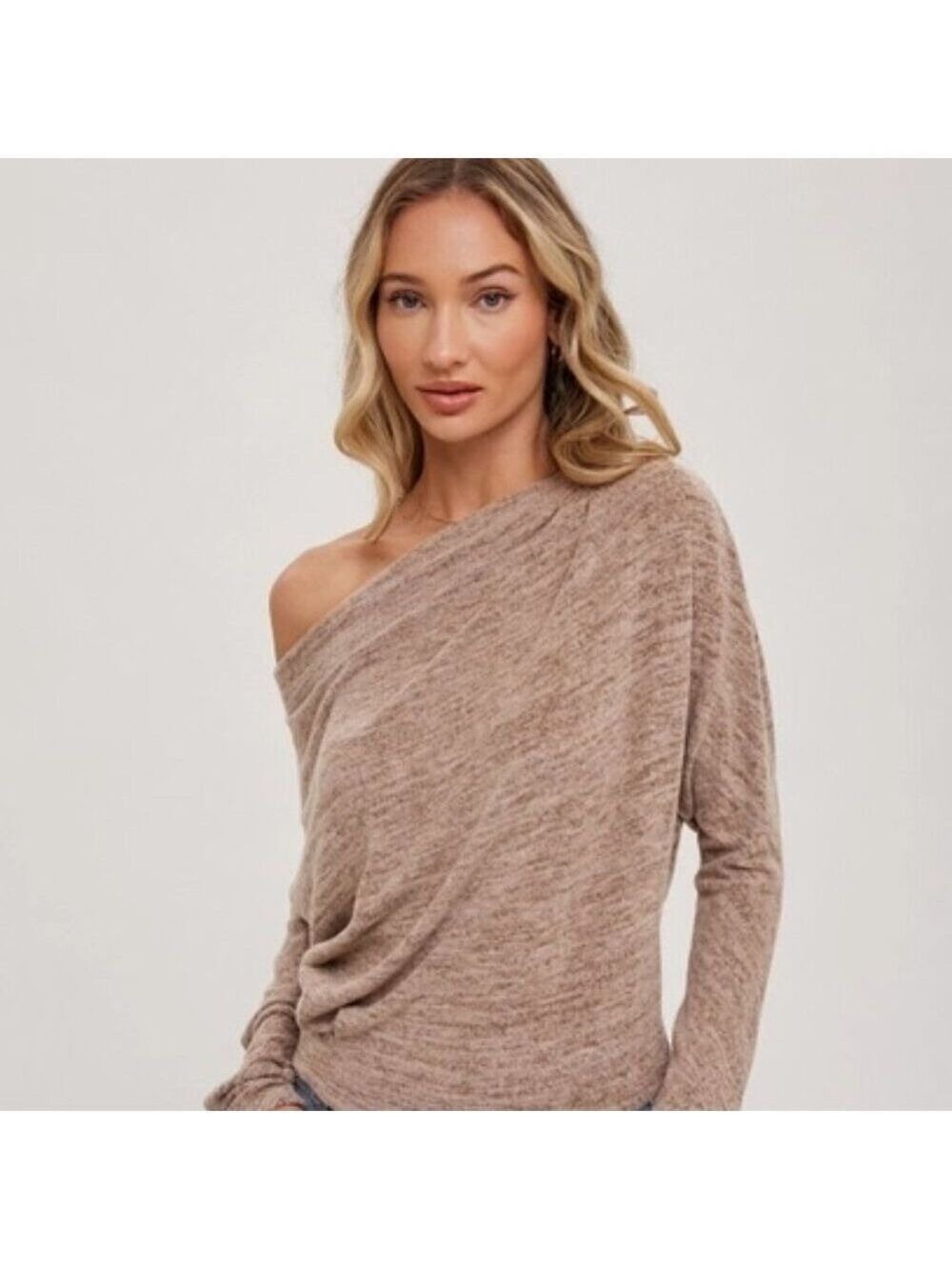 LAST PIECES!!! CLEAR OUT!!!! Heathered One Off Shoulder Knit Top